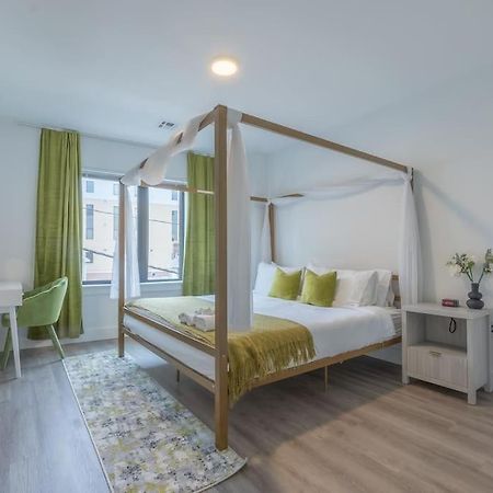 2 Bedroom 2 Bath Suite, Near American Dream And The Airport, Free Parking, King Bed And 2 Queen Beds, Washer And Dryer Orange Kültér fotó