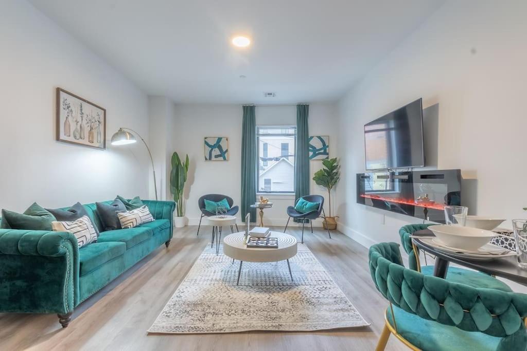 2 Bedroom 2 Bath Suite, Near American Dream And The Airport, Free Parking, King Bed And 2 Queen Beds, Washer And Dryer Orange Kültér fotó